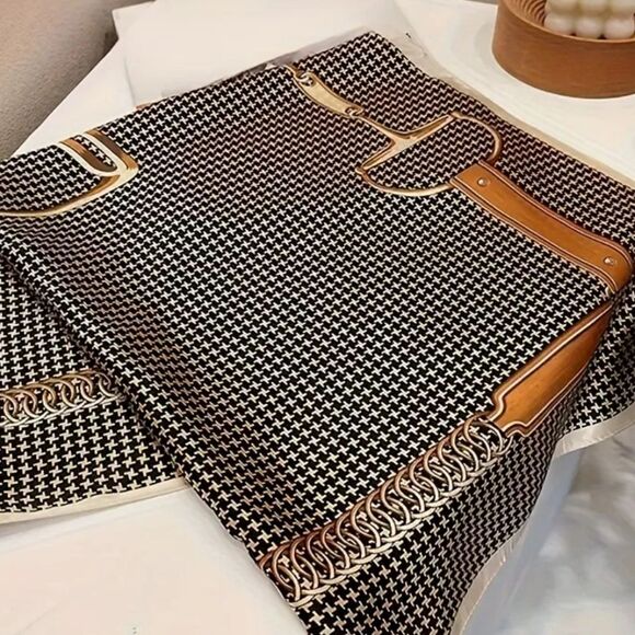 Chic Boho Houndstooth Scarf Black And Beige - Picture 12 of 13